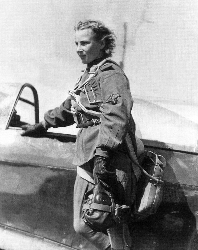 foto photo ww2 WWII Фото ВОВ ВВС Lidija Lilia Litvjak - the highest scored female ace of the world