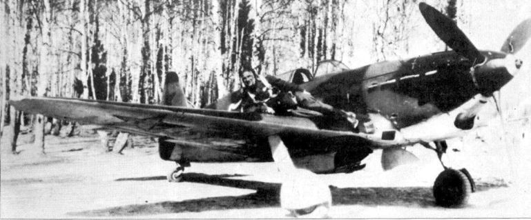 foto photo ww2 WWII Фото ВОВ ВВС Havittaja-assa Anatolij Golubov