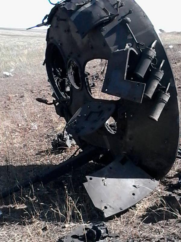 photo Destroyed tank of Ukrainian 79th AMB