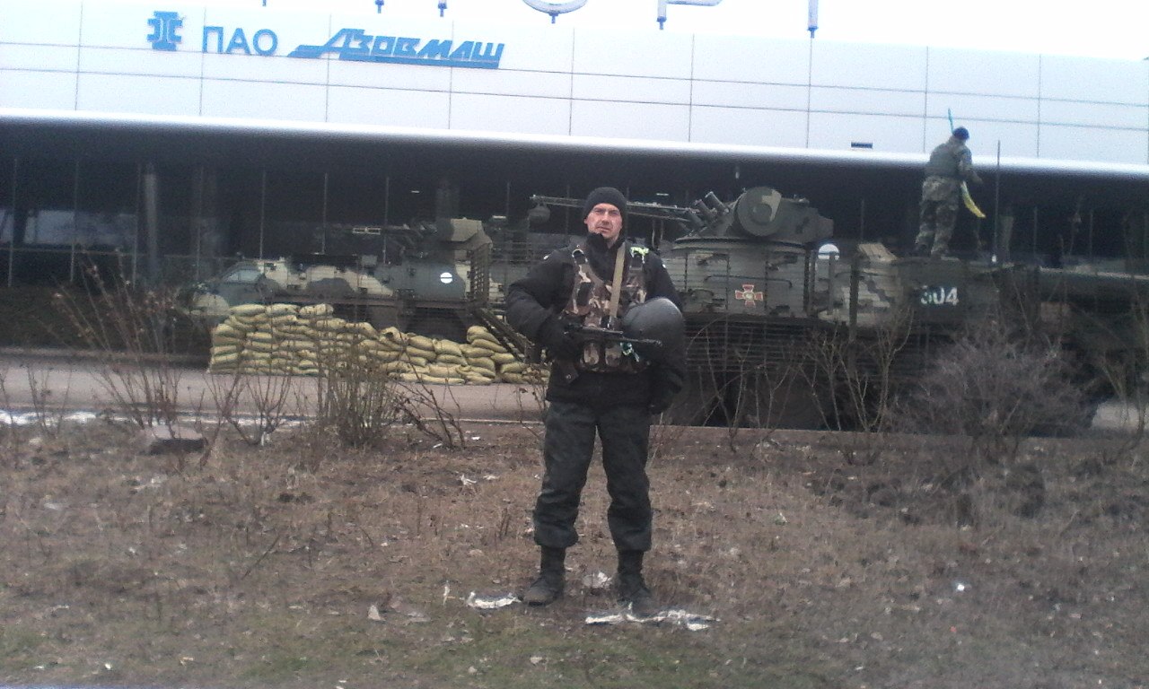 foto transporte blindado de personal BTR-3 ucraniana. BTR3 carro de combate Ucrania. Ukrainischer BTR.3 achtradriger allradgetriebener amphibischer Schutzenpanzer