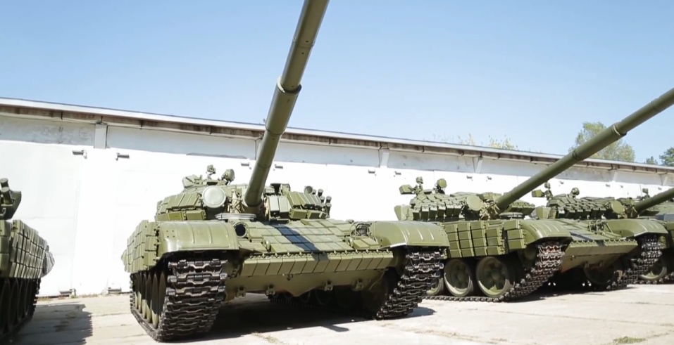 Upgraded Ucraina tanks T72 at Kiev armor factory (KBTZ) Ukrainischer Panzer Вики Т72