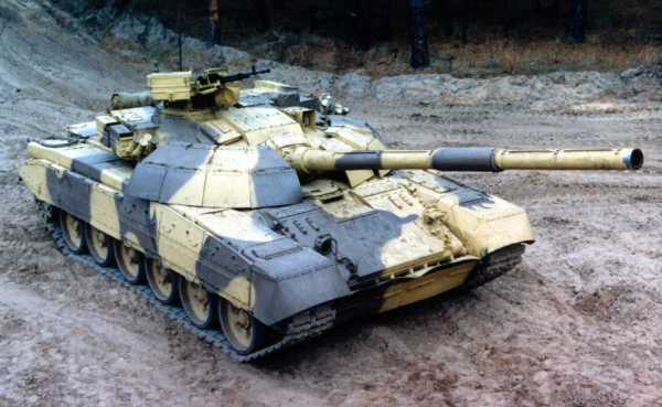 Ukrainian tank T72AG of Kharkov factory (HZTM) семьдесятдвойка 6-дт кадр видео