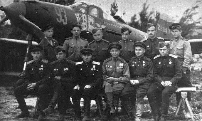 ВОВ Боевая раскраска сталинских соколов обозначение ЭБИ 30 ГИАП Красной армии