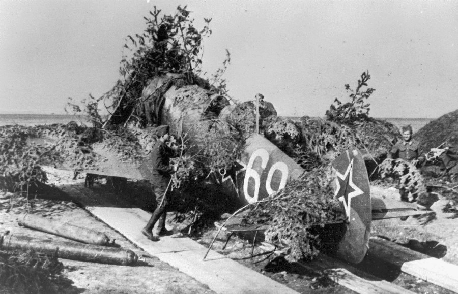La5fn foto photo Чехословацкие части получили 24 Ла-5ФН в 1944 и 56 Ла-7 в 1945 фото