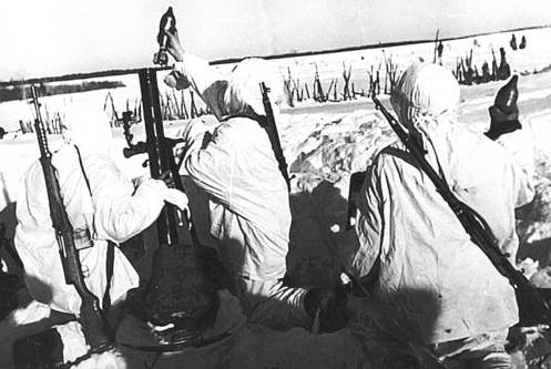 Mortar crew of USSR WW2