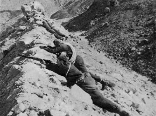 foto ww2 mountain combat in Soviet Union