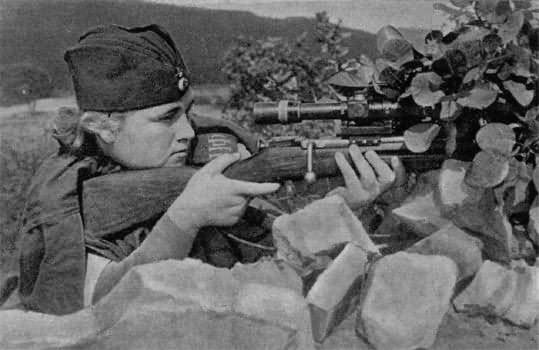 Experienced marksmen and markswomen photo  W.W.II USSR soviet marine sniper Mironova