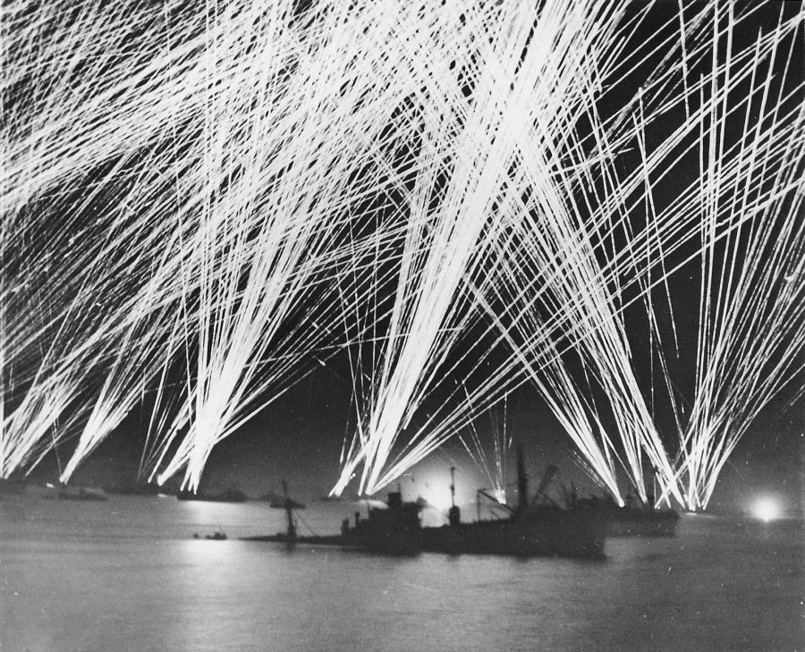 The night flak fire from the allied ships