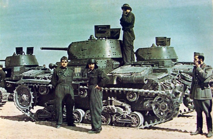 Итальянские легкие танки M13/40 дивизии Ариетте в Ливии, 1941