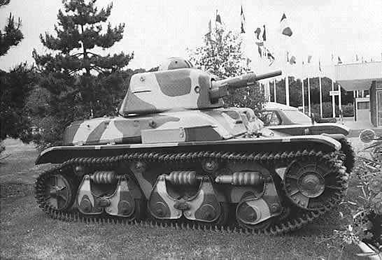 R39 infantry light tank - Second world war armored fighting vehicle