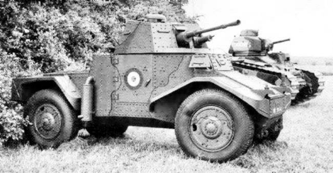 French AMD35 (Automitrailleuse de Decouverte modele 1935) and char B1