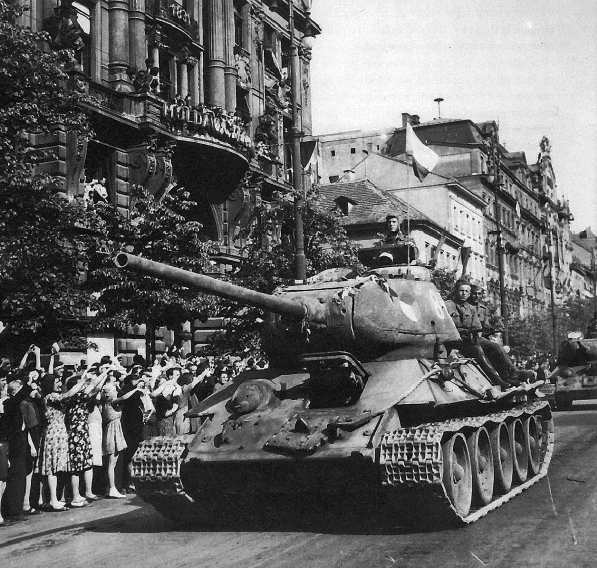 wartime picture medium Chechoslovak tanks T-34-85 in Prague