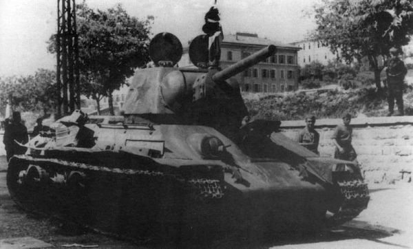 photo WWII tenkovi u jugoslavenskoj vojsci T-34/76