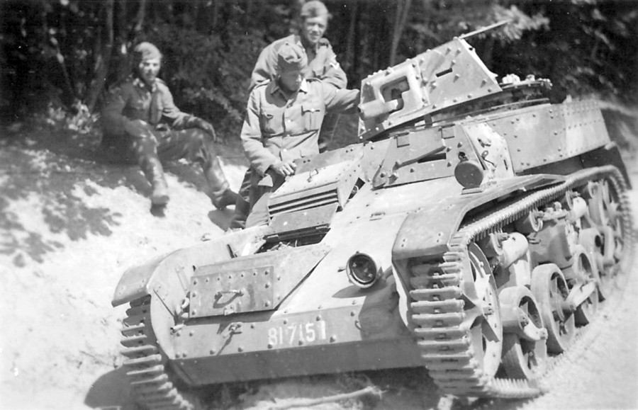 AMR.33 leichter Panzer der franzosischen Armee 1940