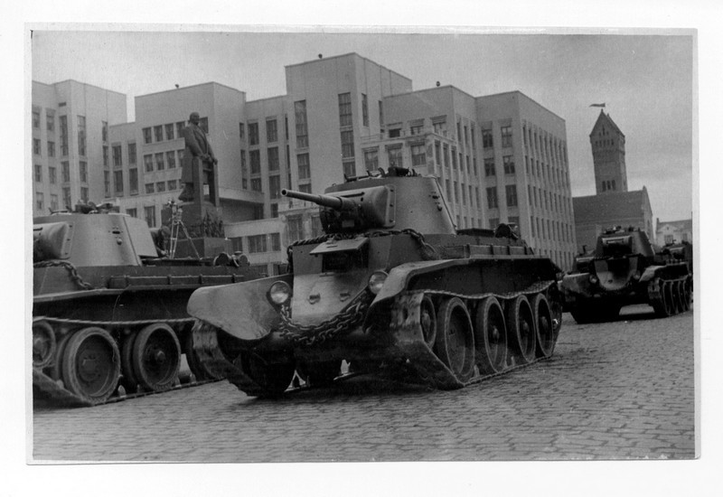 photo WWII USSR Tanque ligero BT7 