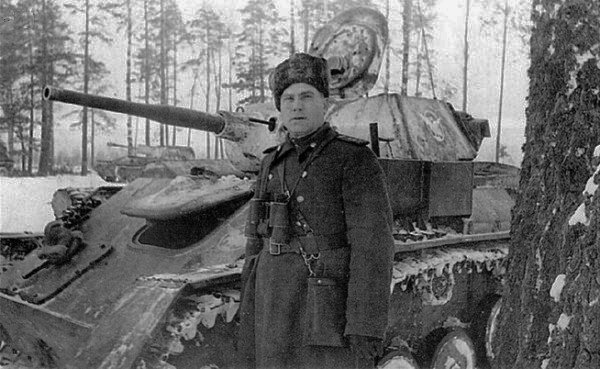 foto ww2 USSR Great Patriotic War T-70 eagle