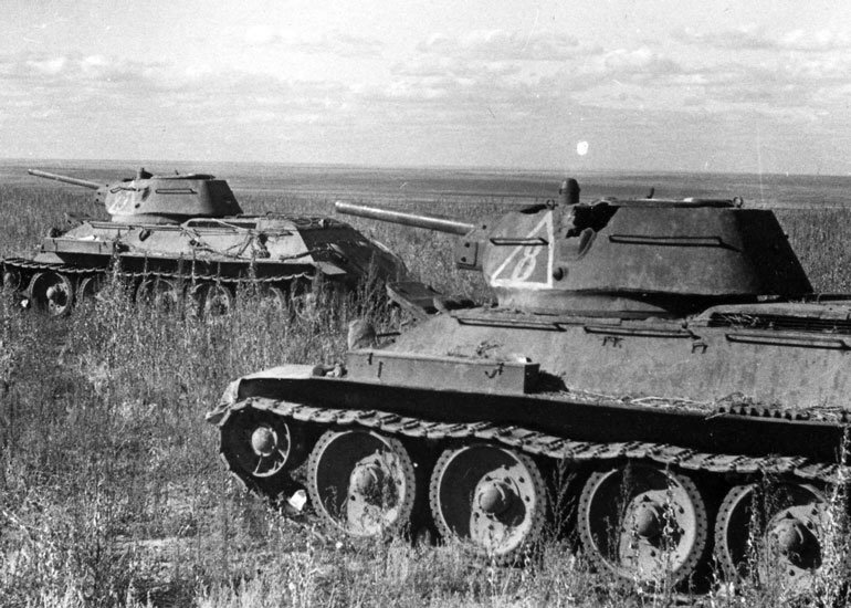 foto char combat T-34-76