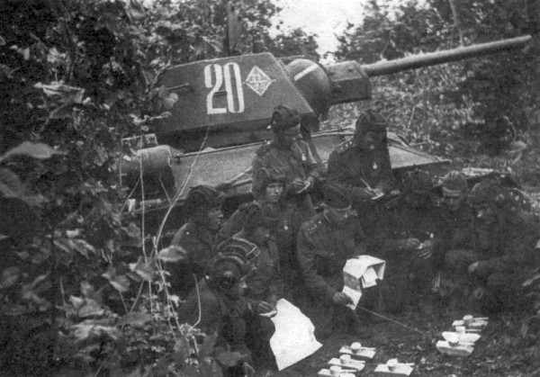 photo WWII Medium tank T-34/76 of 6th tank corps USSR AFV