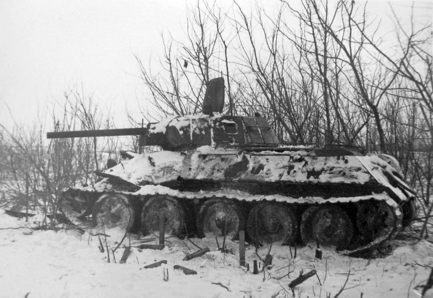 photo WWII Red army tank T-34-76 with uparmored turret