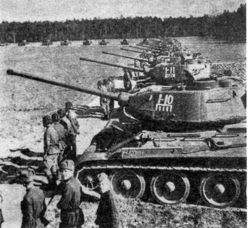 WWII foto medium tanks T-34-85 of Soviet 10th Guards tank coprs