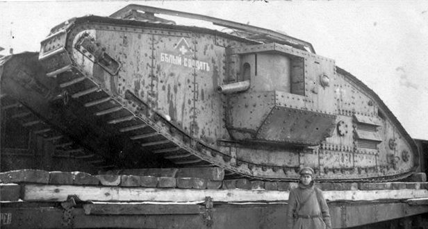 тяжелый танк Mark-V северо-западной армии белых Автотанковый отряд