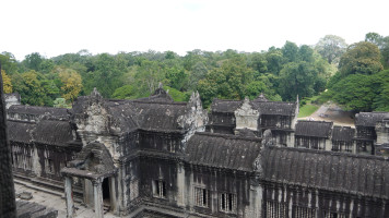 foto photo фото Angkor Wat jungles all around